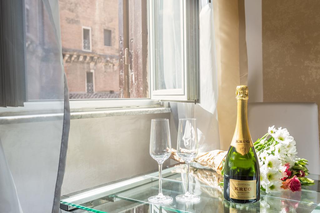 Hub Pantheon Hotel Рим Екстериор снимка